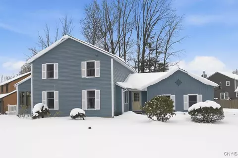 4262 Cactus Cir, Liverpool, NY 13090