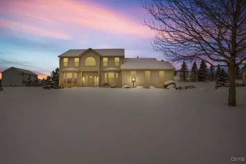 5103 Hardstone Rd, Jamesville, NY 13078