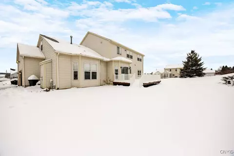 Exterior - 5103 Hardstone Rd, Jamesville, NY 13078 photo 4 of 4