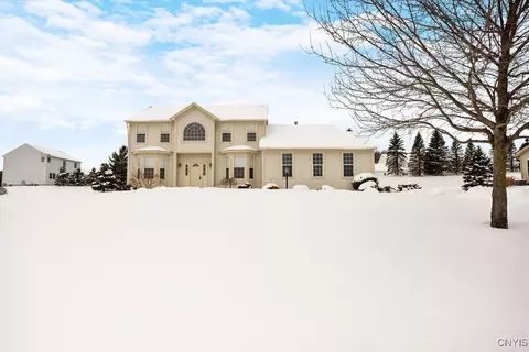 Exterior - 5103 Hardstone Rd, Jamesville, NY 13078 photo 2 of 4