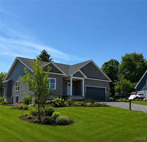 216 Lexi Ln, Van Buren, NY 13027
