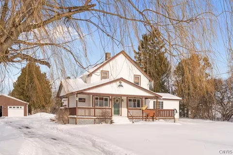 10017 Mallory Rd, New Hartford, NY 13413