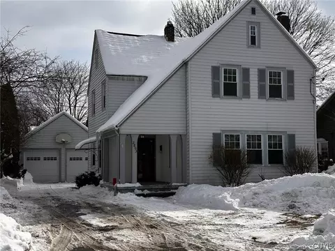 2803 Ogden Pl, Utica, NY 13501