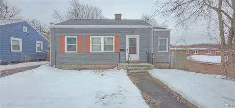 121 Burten St, Syracuse, NY 13210