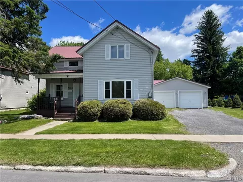 21 Franklin St, Champion, NY 13619