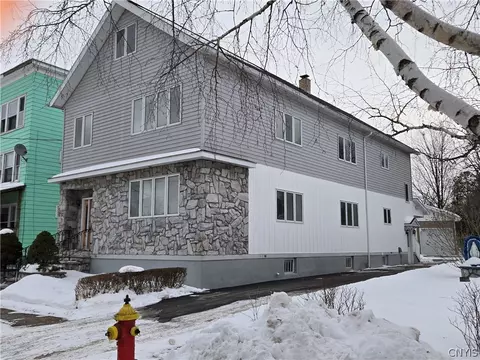 909 Bacon St, Utica, NY 13501