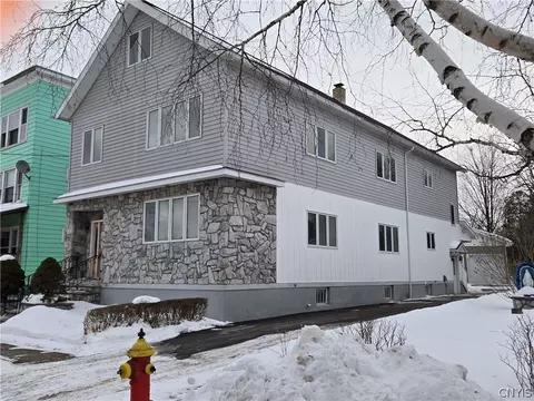 909 Bacon St, Utica, NY 13501