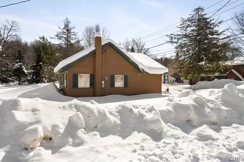 121 River St, Webb, NY 13420