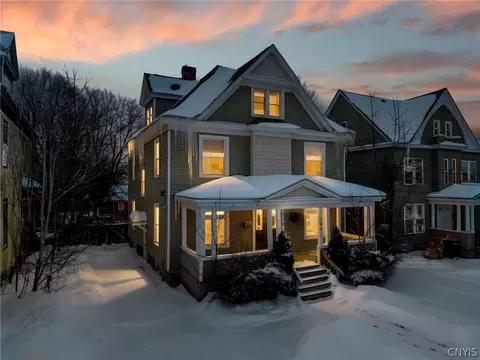 306 Allen St, Syracuse, NY 13210