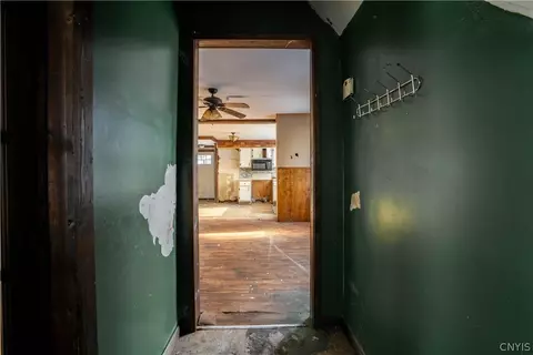 Entry Way - 17 Orchard St, German Flatts, NY 13407 photo 3 of 5