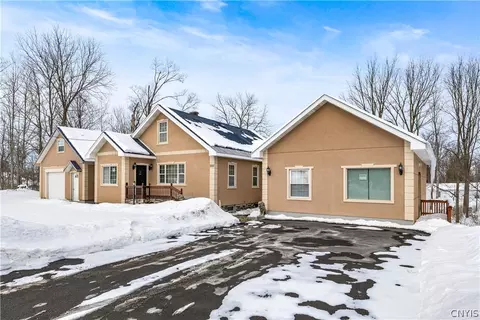 7537 State Route 5, Clinton, NY 13323
