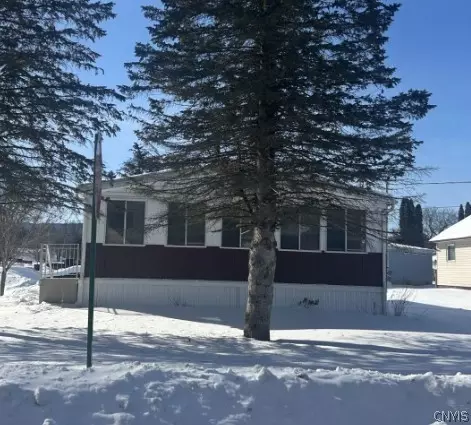 202 Comstock Ave, Frankfort, NY 13340