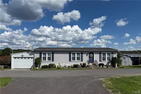 5600 Apt 72 Shute Rd, Lafayette, NY 13084