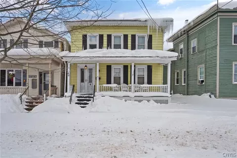 46 W 2nd St, Oswego, NY 13126