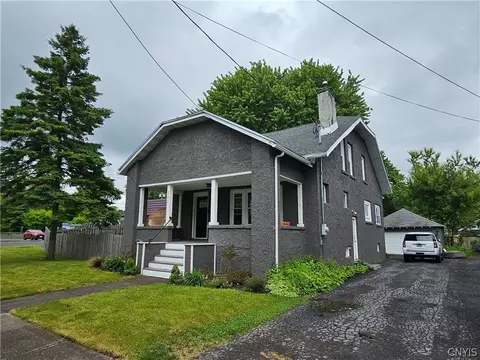 111 S Pearl Ave, Watertown, NY 13601