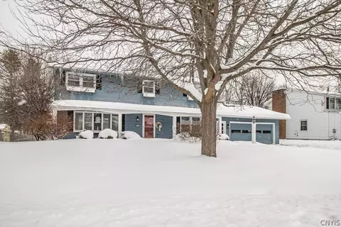 5838 Durham Ln, East Syracuse, NY 13057