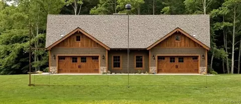 200 Dove Rd, Van Buren, NY 13027