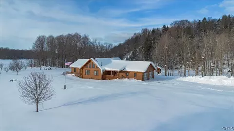 16989 Lemay Rd, Adams, NY 13605
