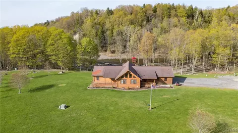 16989 Lemay Rd, Adams, NY 13605