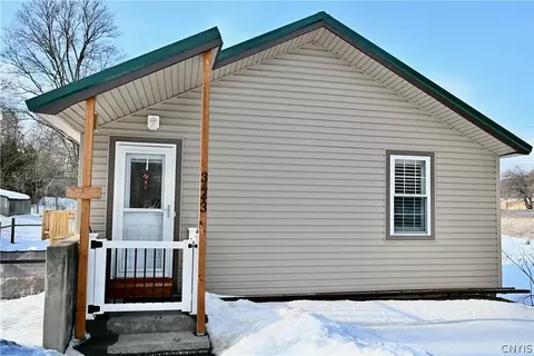 3443 Mcqueen Rd, Bouckville, NY 13310