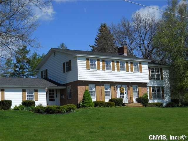 1171 Hillside Dr, Cortlandville, NY 13045
