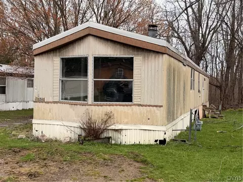 956 Middle Rd #5A, Scriba, NY 13126