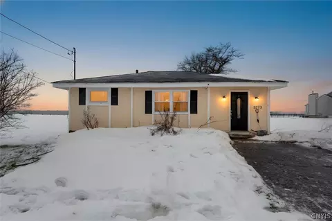 3273 Patchett Rd, Lysander, NY 13027