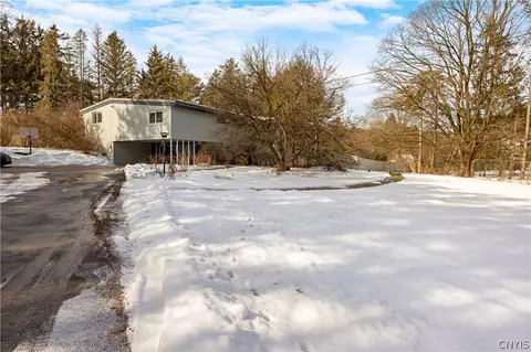 806 S Manlius St, Fayetteville, NY 13066