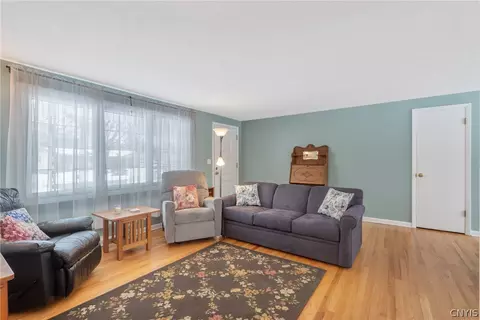Living - 408 Stillwell Cir, East Syracuse, NY 13057 photo 3 of 3
