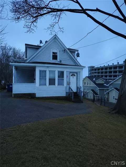 202 Union Ave, Syracuse, NY 13203