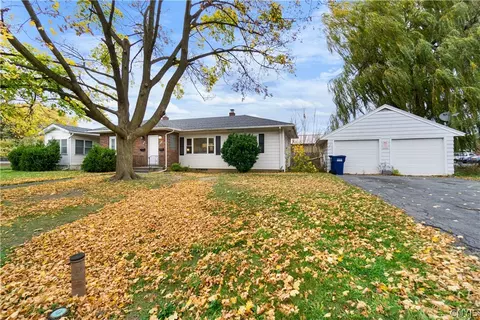 326 Grant Blvd #28, Syracuse, NY 13206