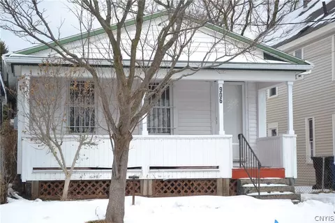 906 Park St, Syracuse, NY 13208