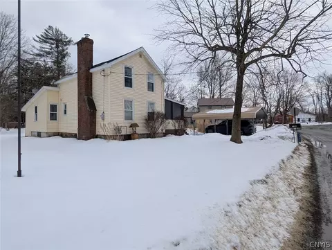 4922 Randel Rd, Oneida, NY 13421