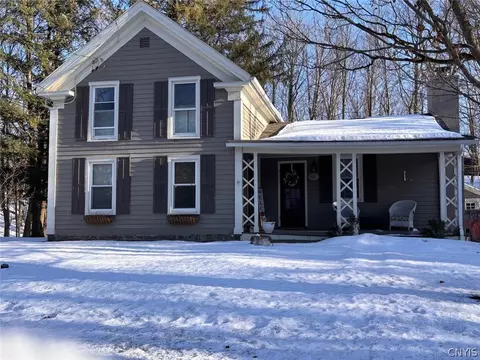 82 Utica St, Kirkland, NY 13323
