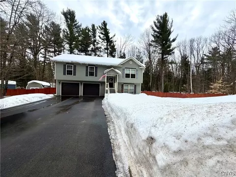 23219 Fernwood Dr, Rutland, NY 13612
