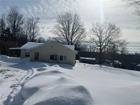 175 Northwoods Rd, Hermon, NY 13652