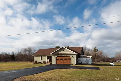 11831 K Francis Kellogg Ln, Adams, NY 13605