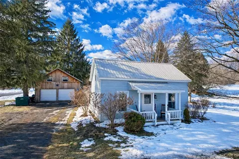 176 Lebanon St, Hamilton, NY 13346