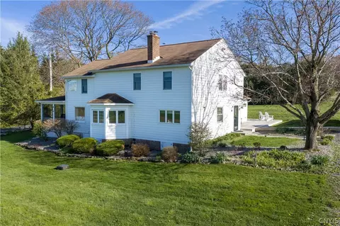 1552 Heifer Rd, Skaneateles, NY 13152