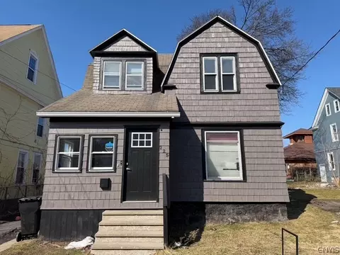 225 E Colvin St, Syracuse, NY 13205