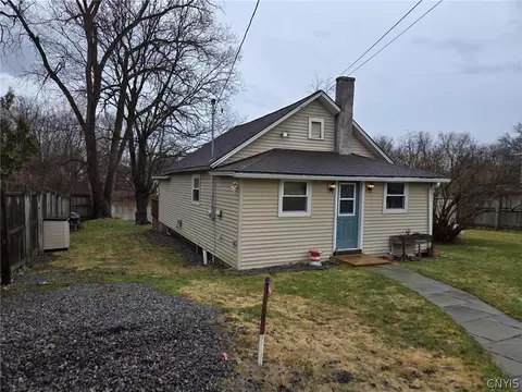6792 Guyder Rd, Memphis, NY 13112