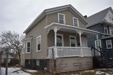 339 Douglas St, Syracuse, NY 13203