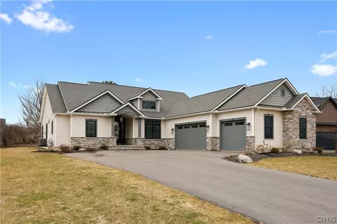 4285 Cindy Ln, Onondaga, NY 13215