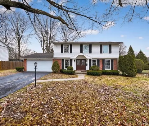 1712 Lincoln Ln, Rome, NY 13440