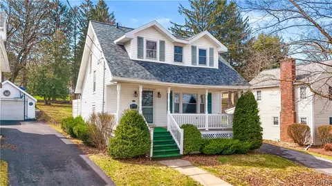 80 Hartford, New Hartford, NY 13413