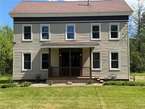 6637 Dix Rd, Rome, NY 13440