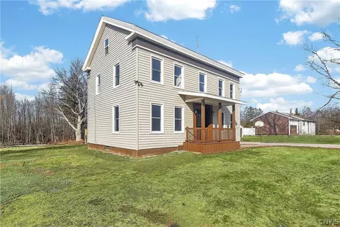 6637 Dix Rd, Rome, NY 13440