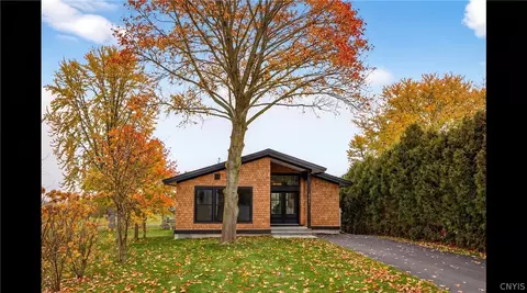 2010 W Lake Rd, Skaneateles, NY 13152