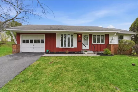 100 Gail Ln, Geddes, NY 13219