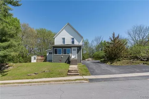 24 Bolton Ave, Alexandria, NY 13607